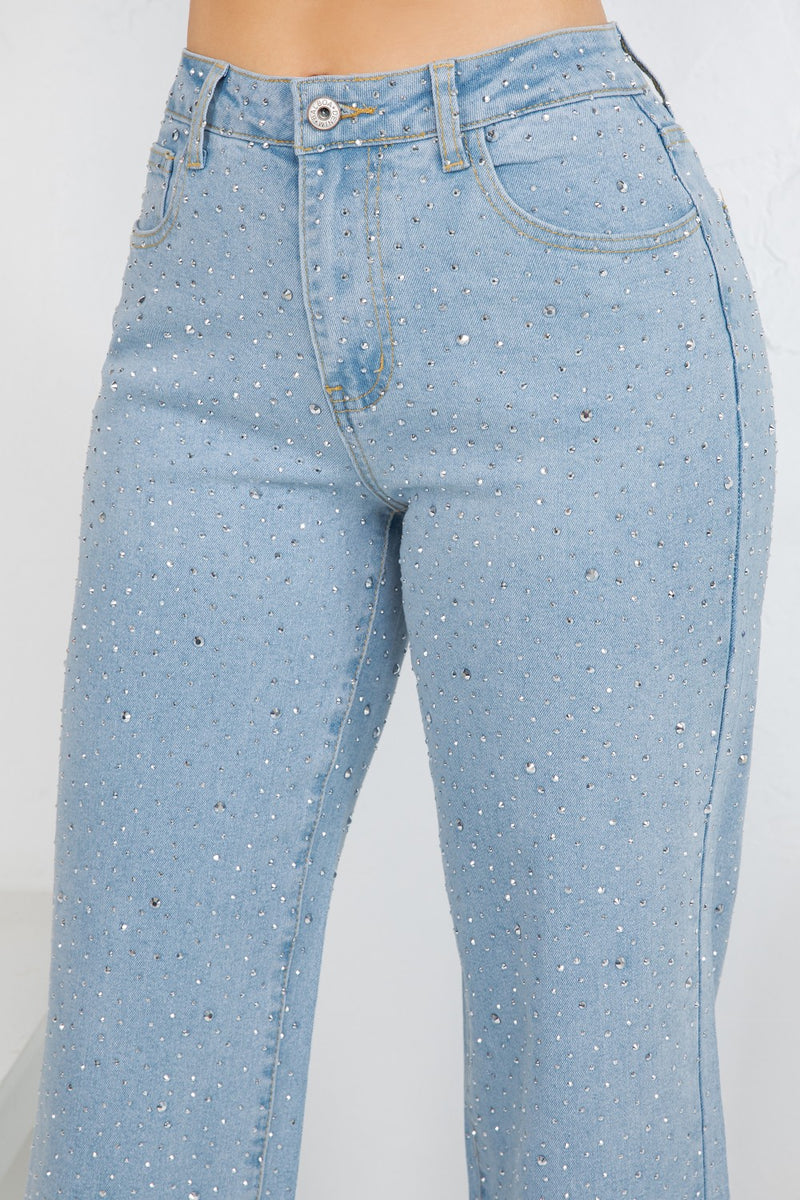 HIgh rise straight denim jeans with rinestones