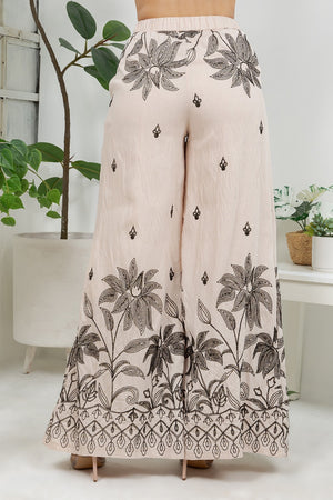 Pirela flattering fit embroidery pants