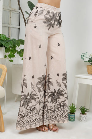 Pirela flattering fit embroidery pants