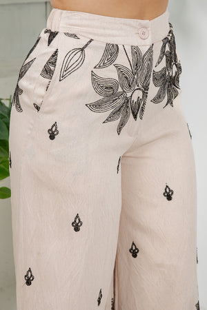Pirela flattering fit embroidery pants