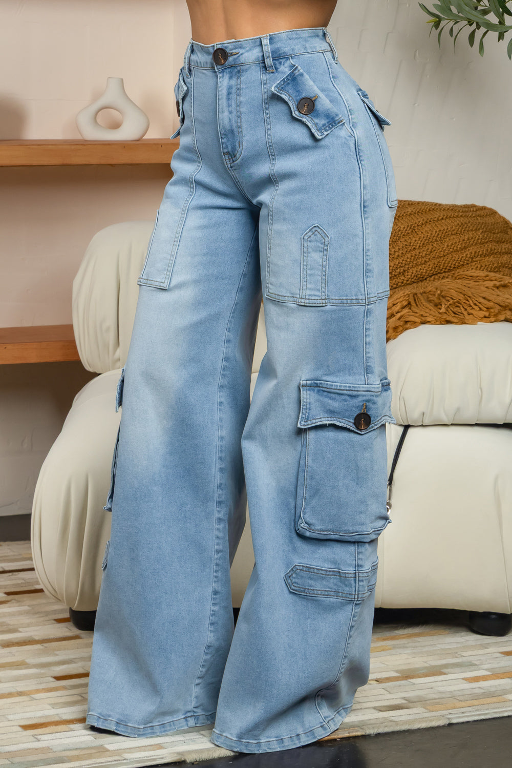 LIGHT DENIM