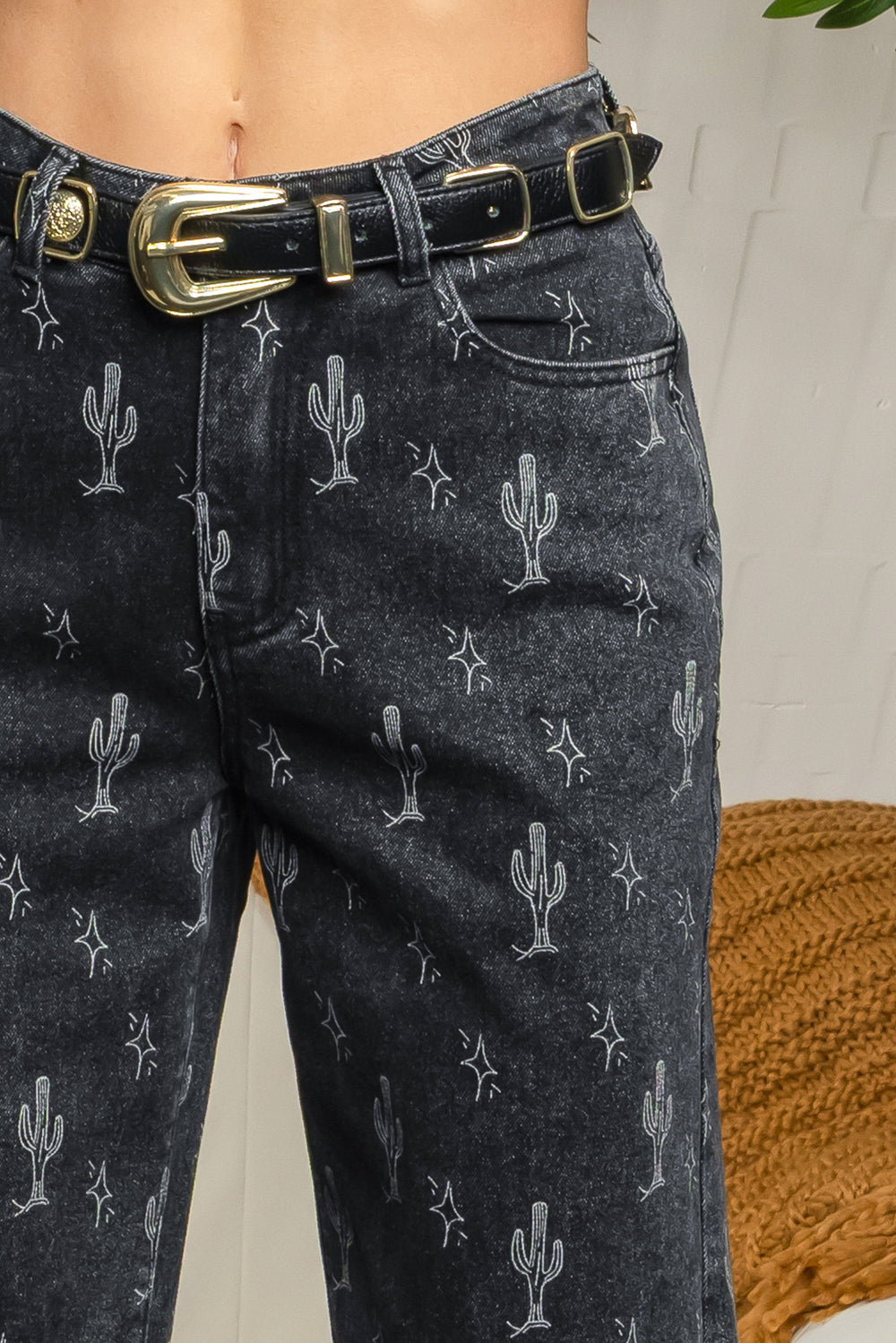 Balboa Fashion Cactus High-Rise Wide-Leg Printed Jean - Black Denim