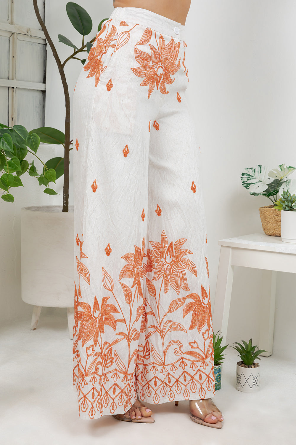 Balboa Fashion Pirela Embroidery Pants - White