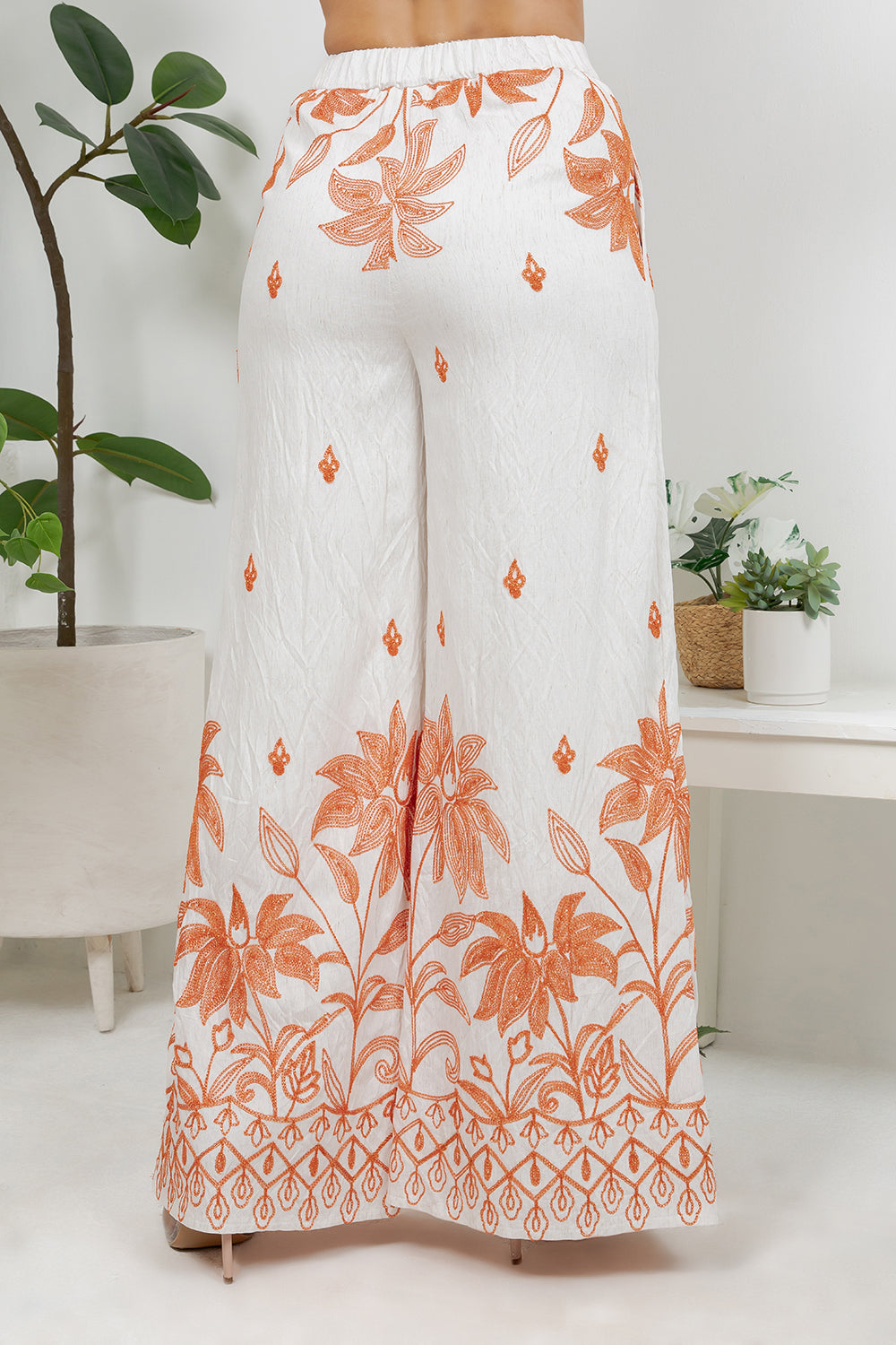 Balboa Fashion Pirela Embroidery Pants - White